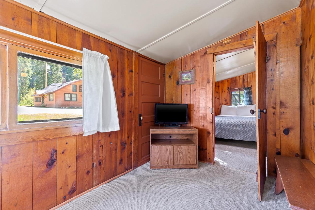 Harney Camp Cabins Hill City Exterior foto